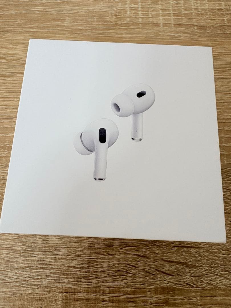 Apple AirPods Pro2 本体、おまけ付き