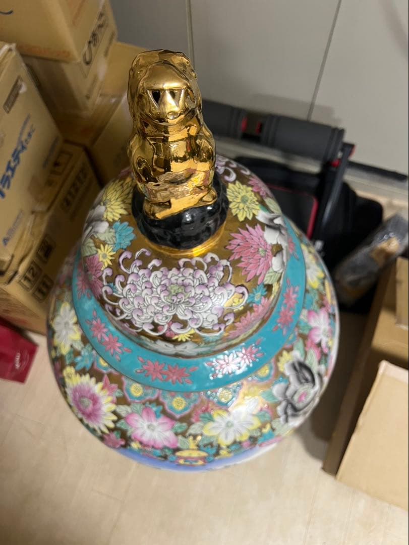 壺(中国アンテック美しい装飾)