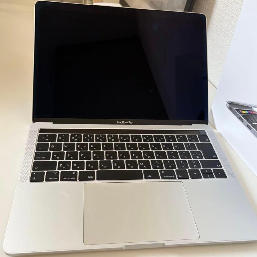 【値下げ交渉可】MacBook Pro 13インチ シルバー/8GB/128GB