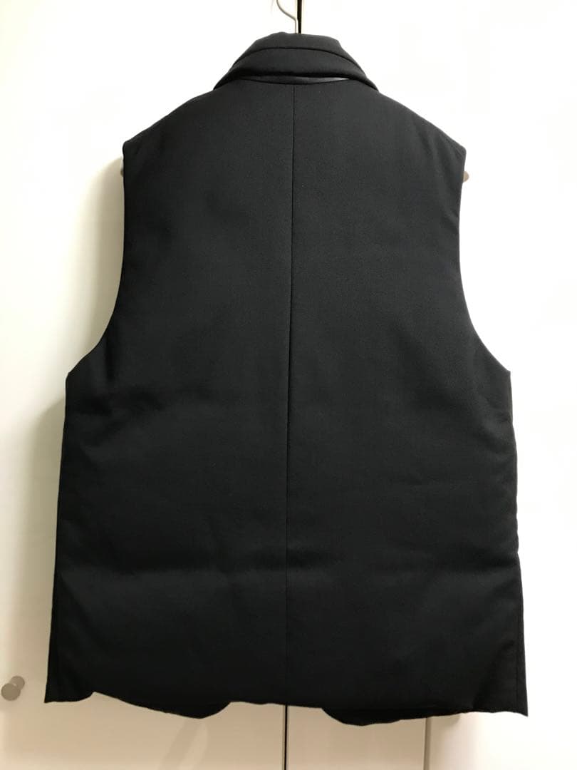 最終値下げ！新品未使用 定価以下　ソロイスト　ダウンベスト　soloist