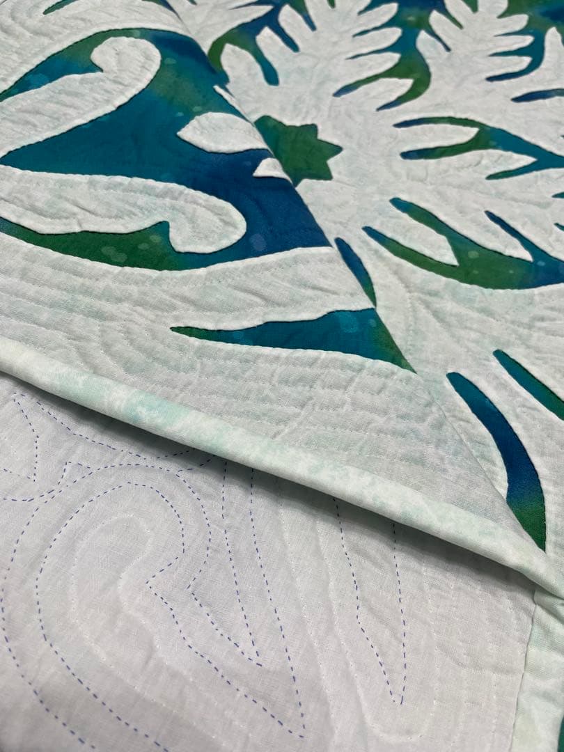 専用ハワイアンキルト タペストリー 緑柄白柄