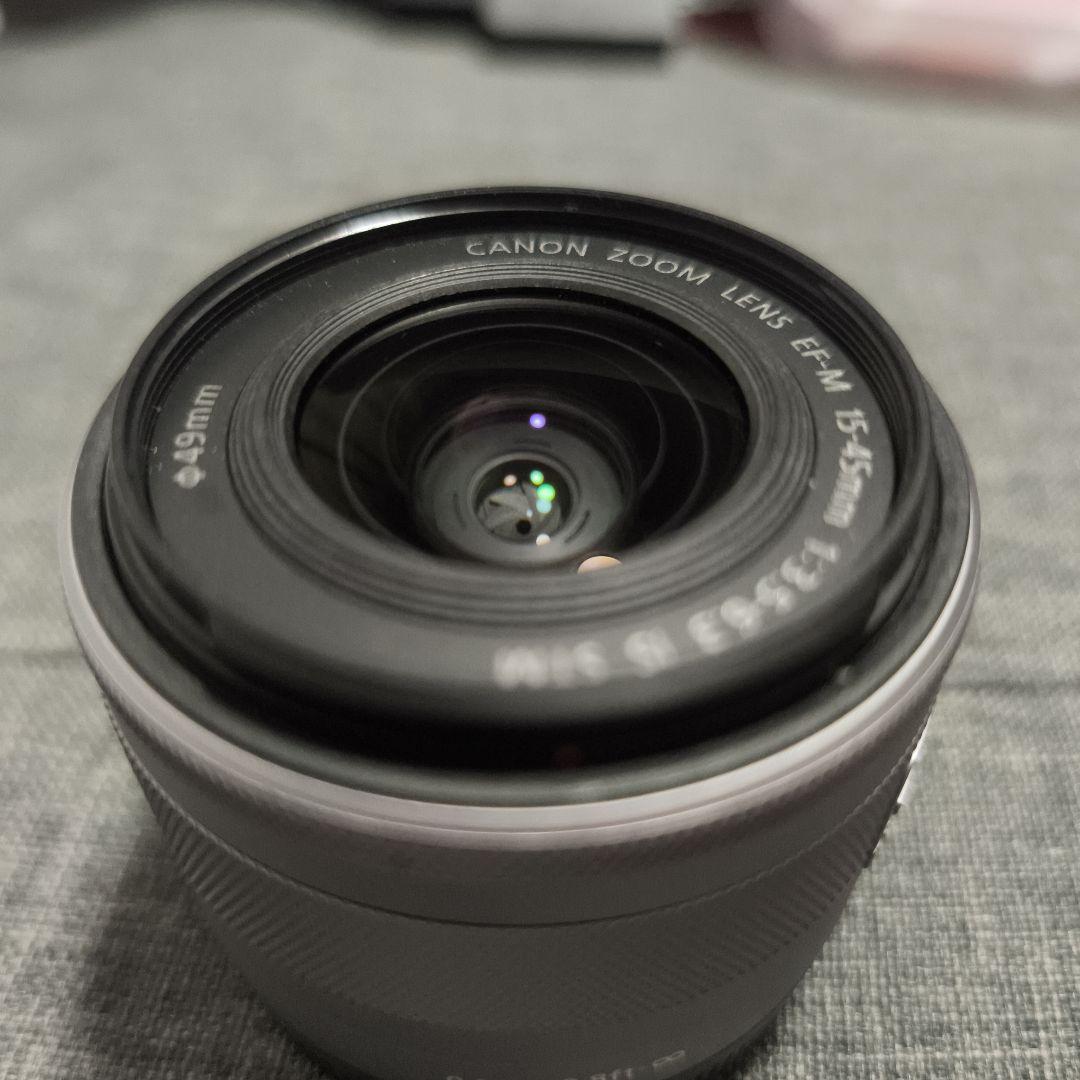 【美品】Canon EOS Kiss M 標準ズームキット