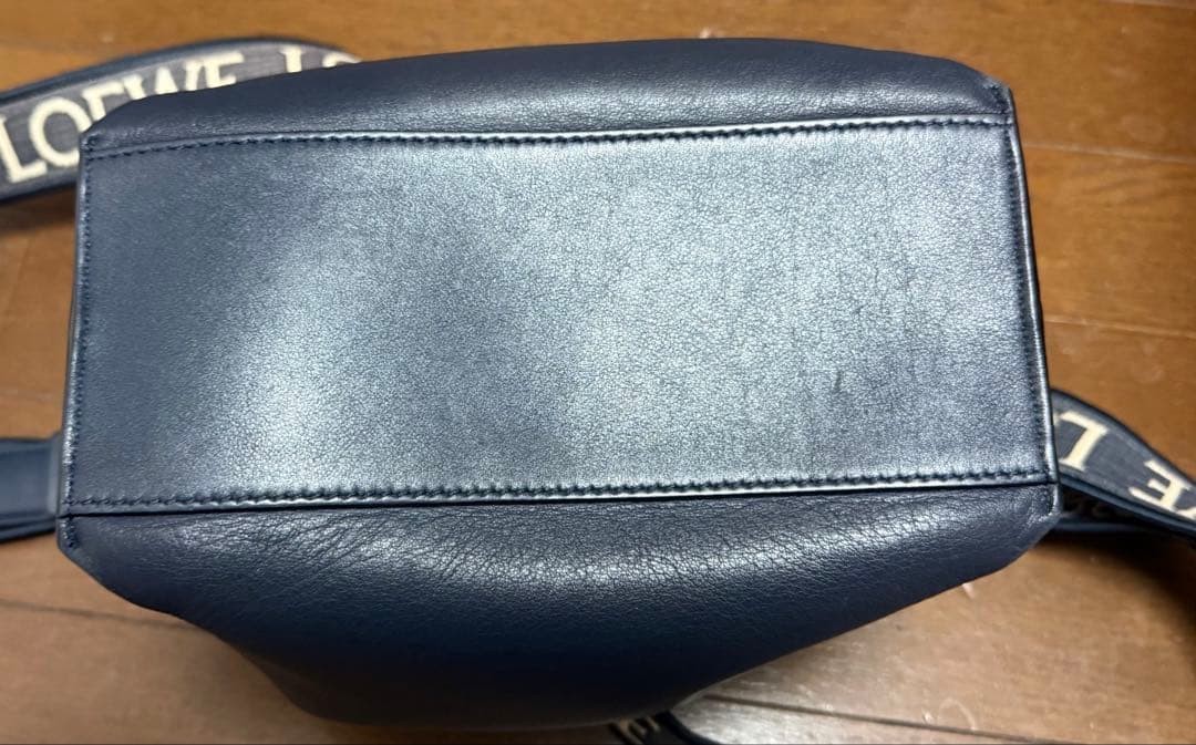 LOEWE キュービィ クロスボディバッグ スモール