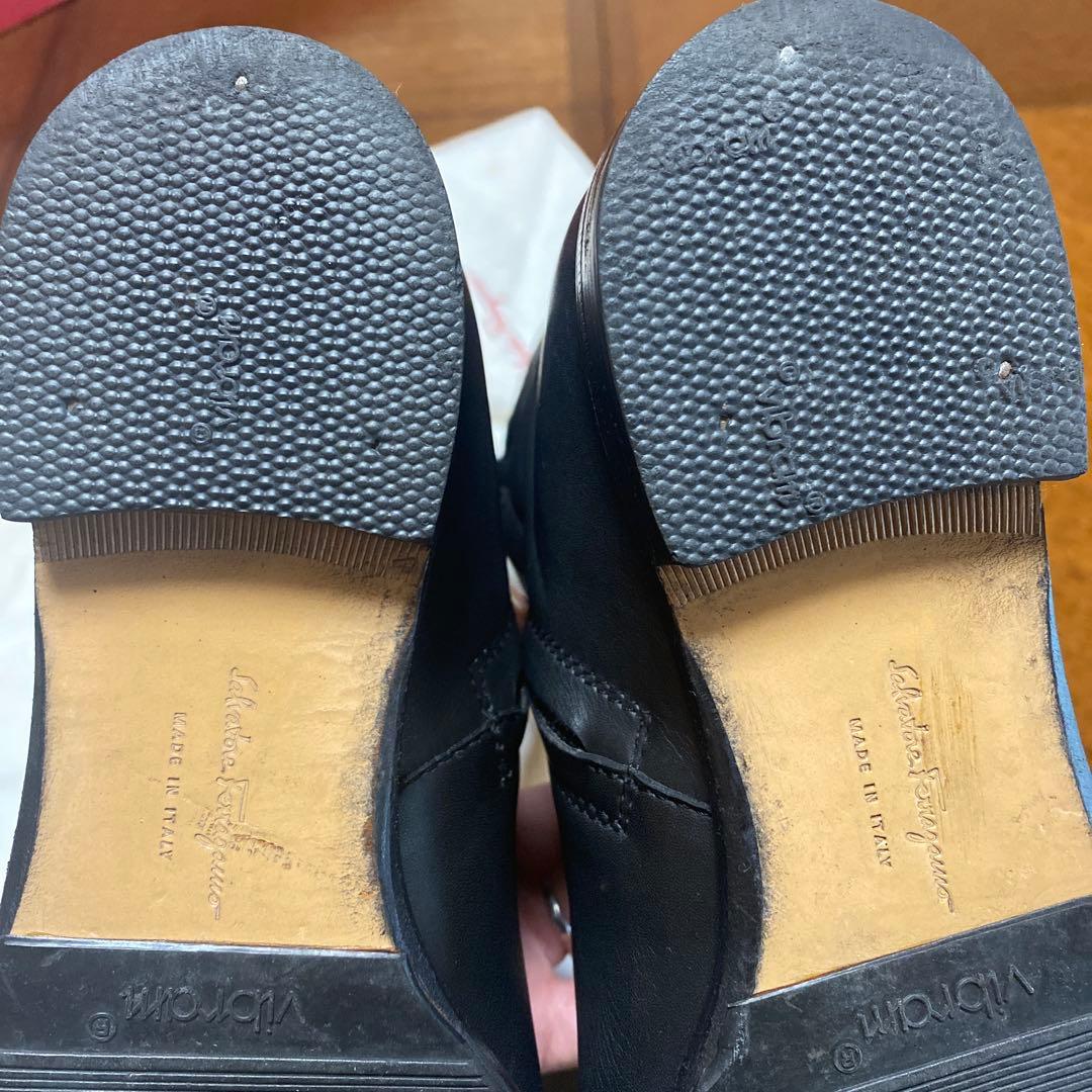 フェラガモ　ロングブーツ　黒　サイズ7.5