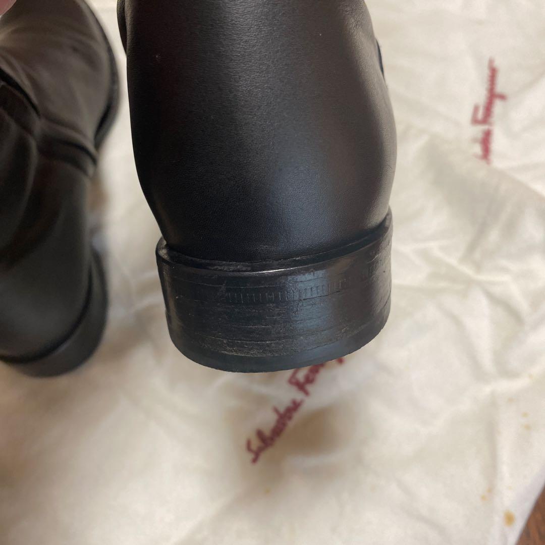 フェラガモ　ロングブーツ　黒　サイズ7.5
