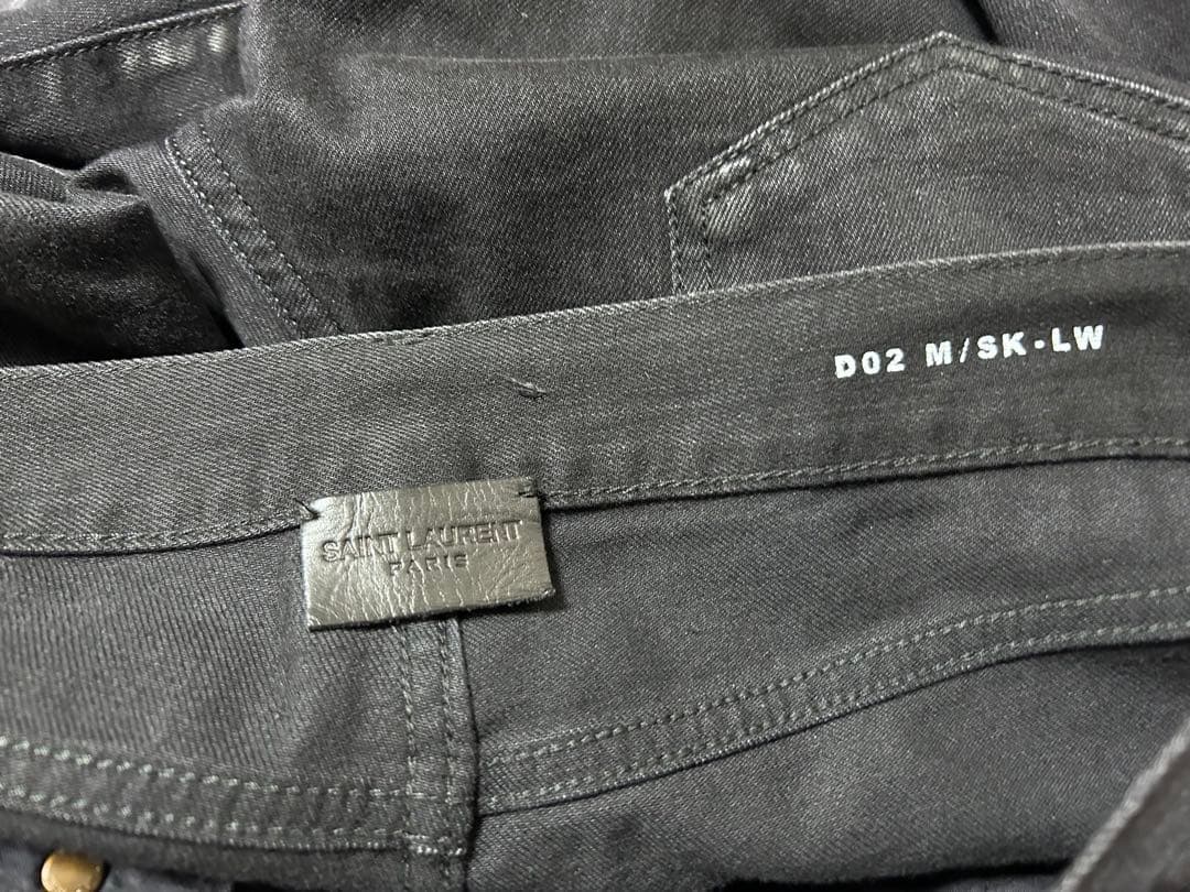 Saint Laurent スキニージーンズ　32