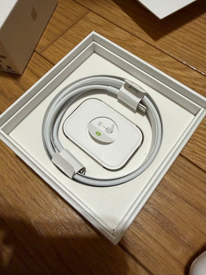 そ*た様 Apple AirPods Pro (第2世代) (Lightning