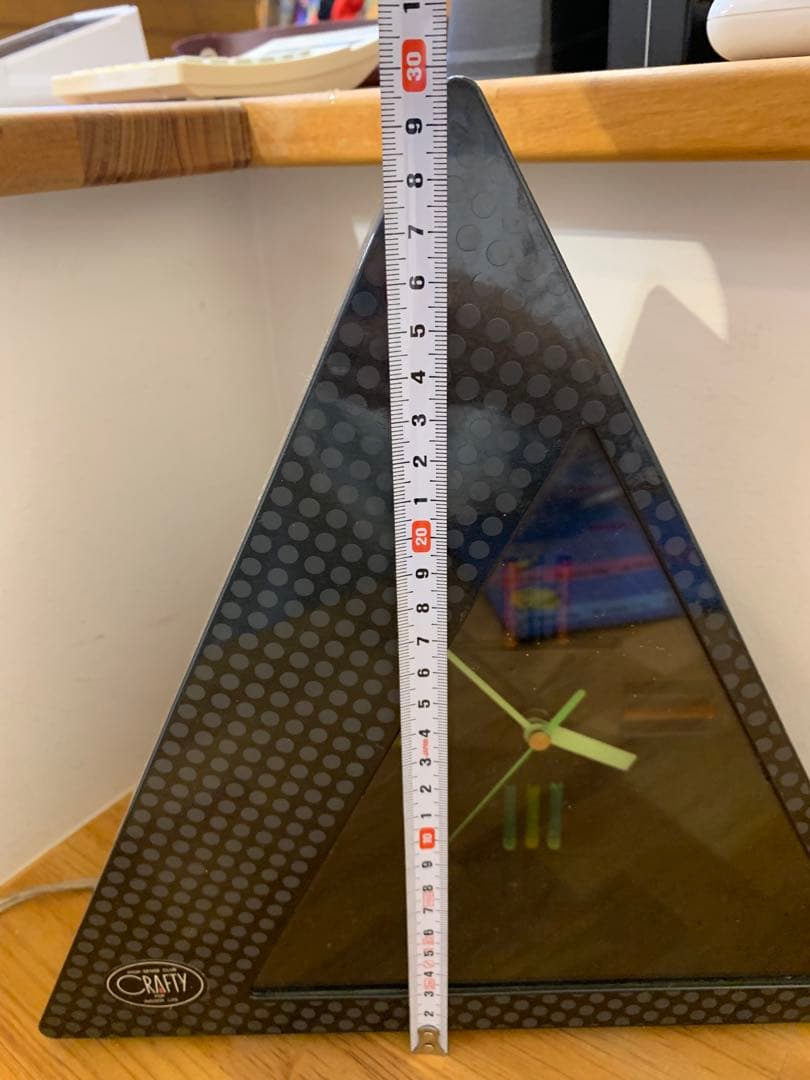 G1122-05★CRAFT 三角形置時計 鹿野漆器株式会社 カラフル