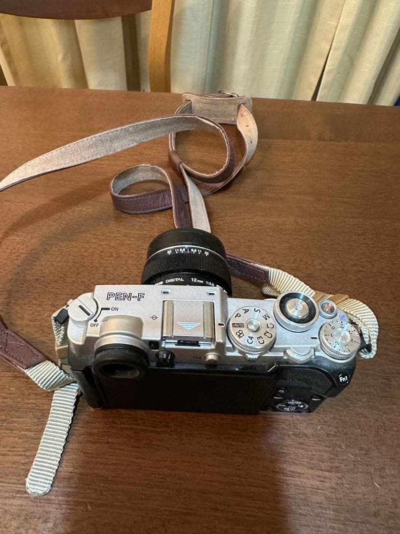 デジタルカメラ OLYMPUS PEN-F