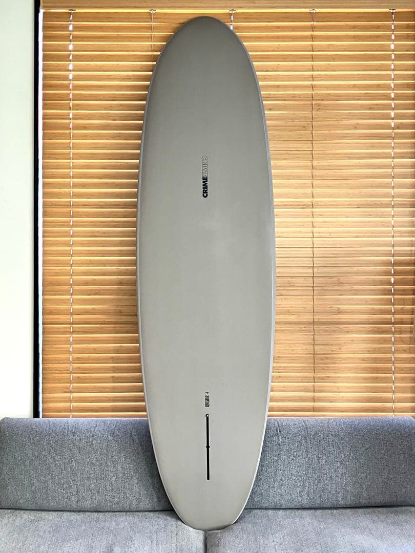 美品CRIME サーフボードSTUBBY 7.0 ミッドレングス ハードケース付