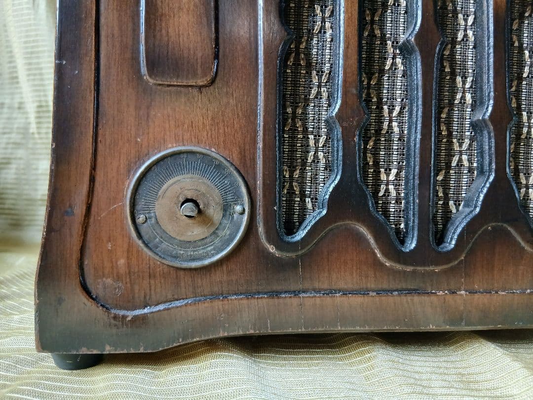 昭和レトロ ナショナル 真空管ラジオ「ジャンク」