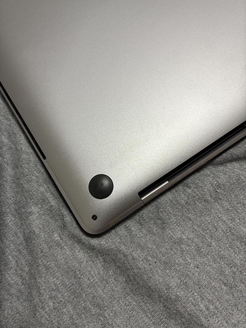 【おまけ付】MacBook Pro 16 2019 16GB 512GB