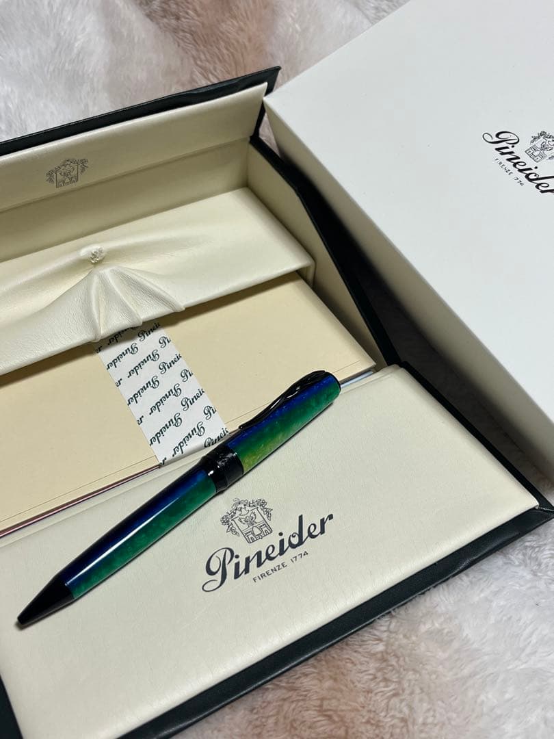 限定 新品未使用 ピナイダー ラグランデベレッツァアルコ レインボー ボールペン