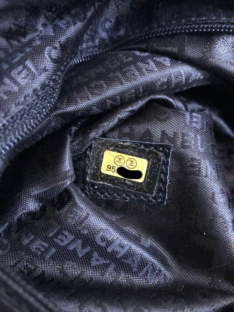 CHANELシャネル チョコバー ハンドバッグ キャビアスキン