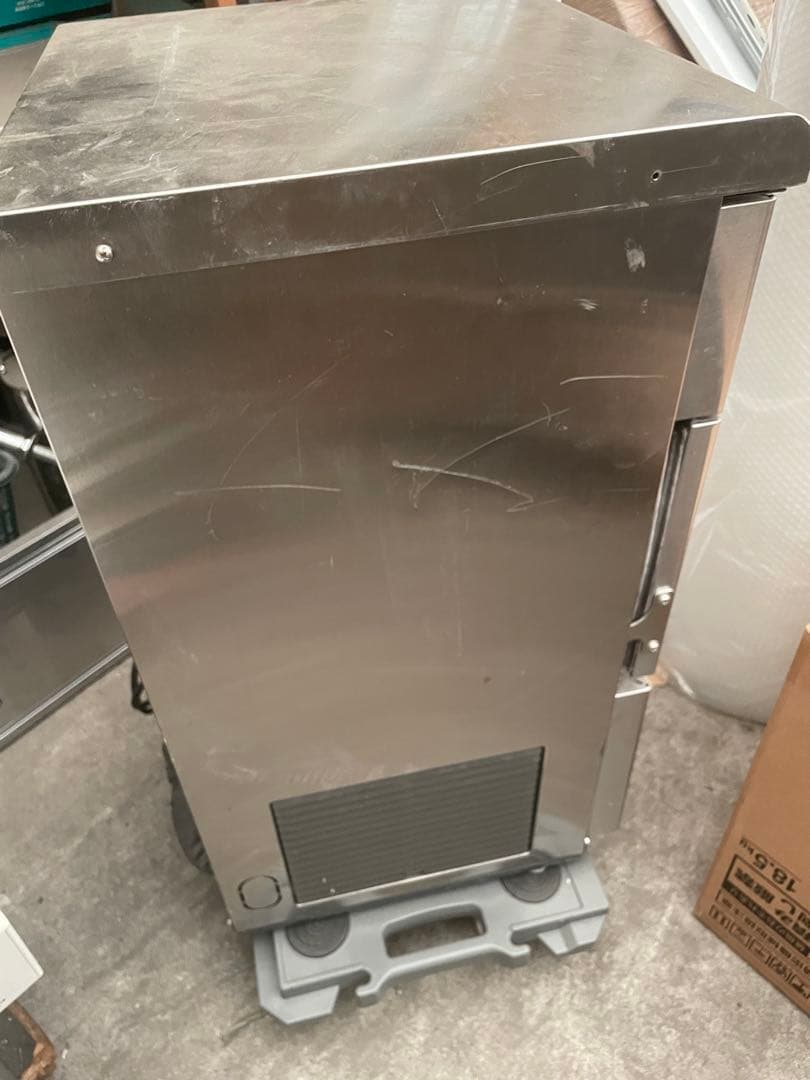 SANYO製氷機25kgジャンク品