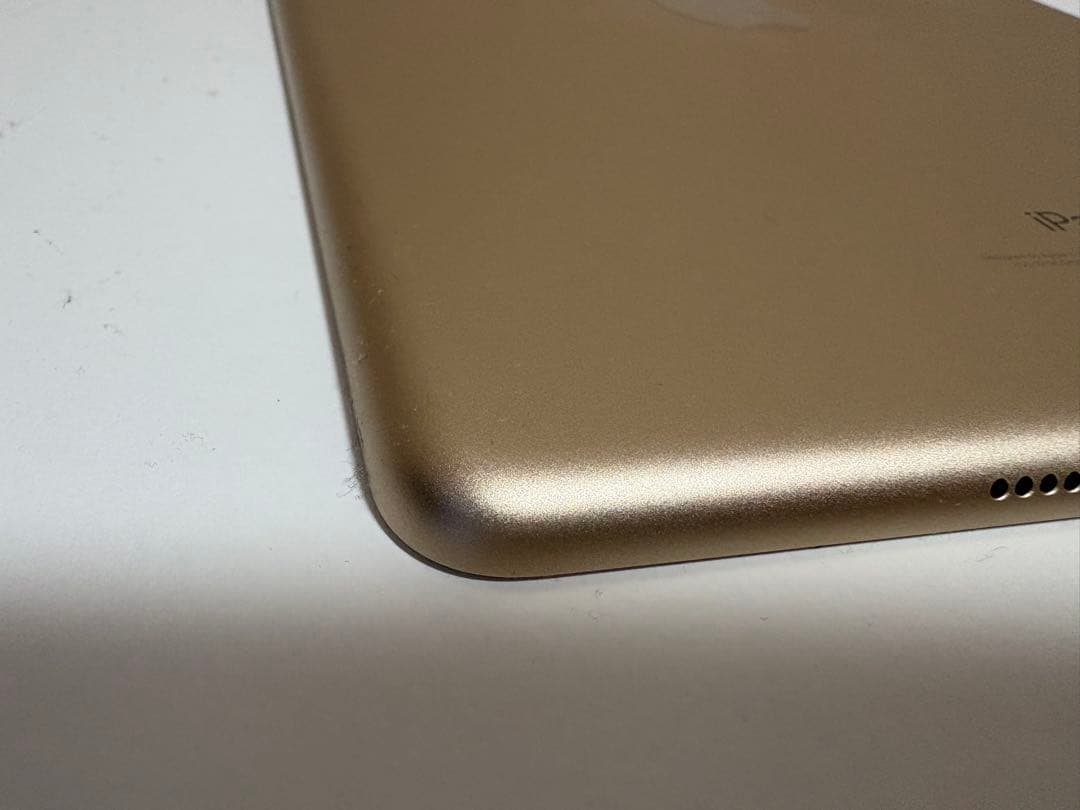 【Neko】iPad 第５世代　Wi-Fi 128GB