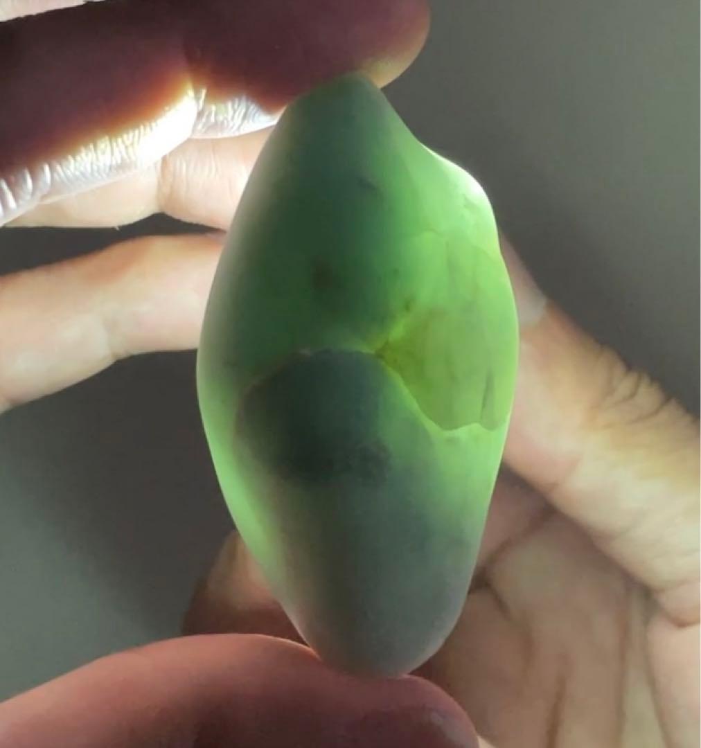 糸魚川翡翠 ヒスイ 66g 緑×白