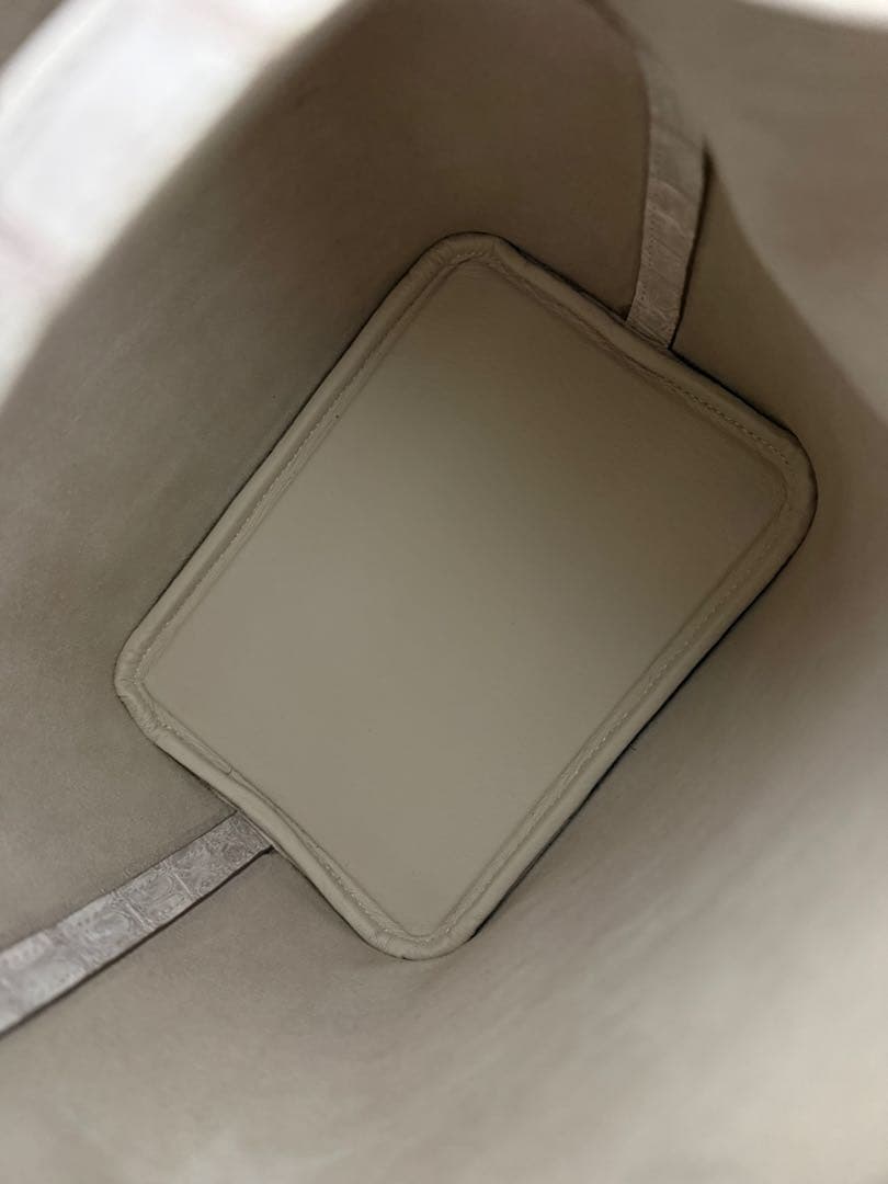 クロコダイル　ヒマラヤ本革　ハンドバッグ