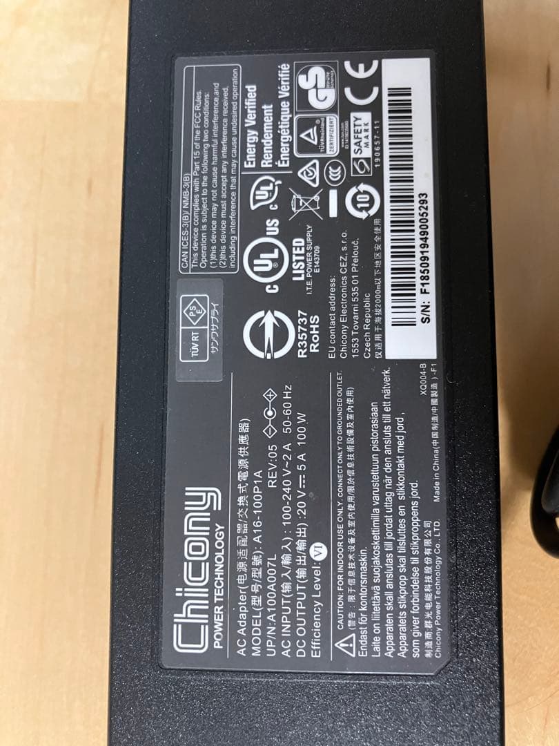 SANWA USB3.1接続ドッキングステーション