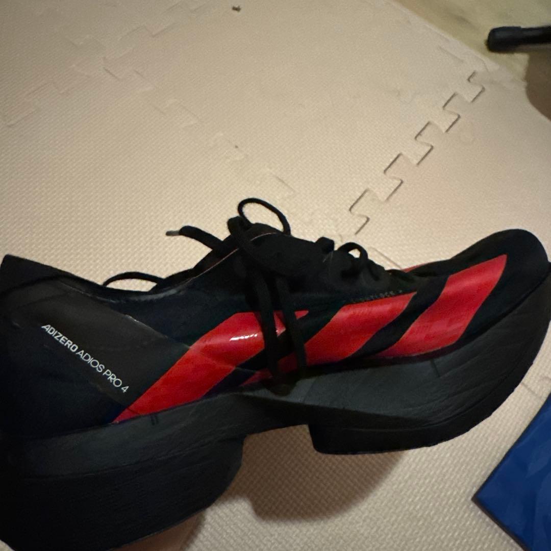 adidas Adizero Adios Pro 4 黒/赤26.5cm