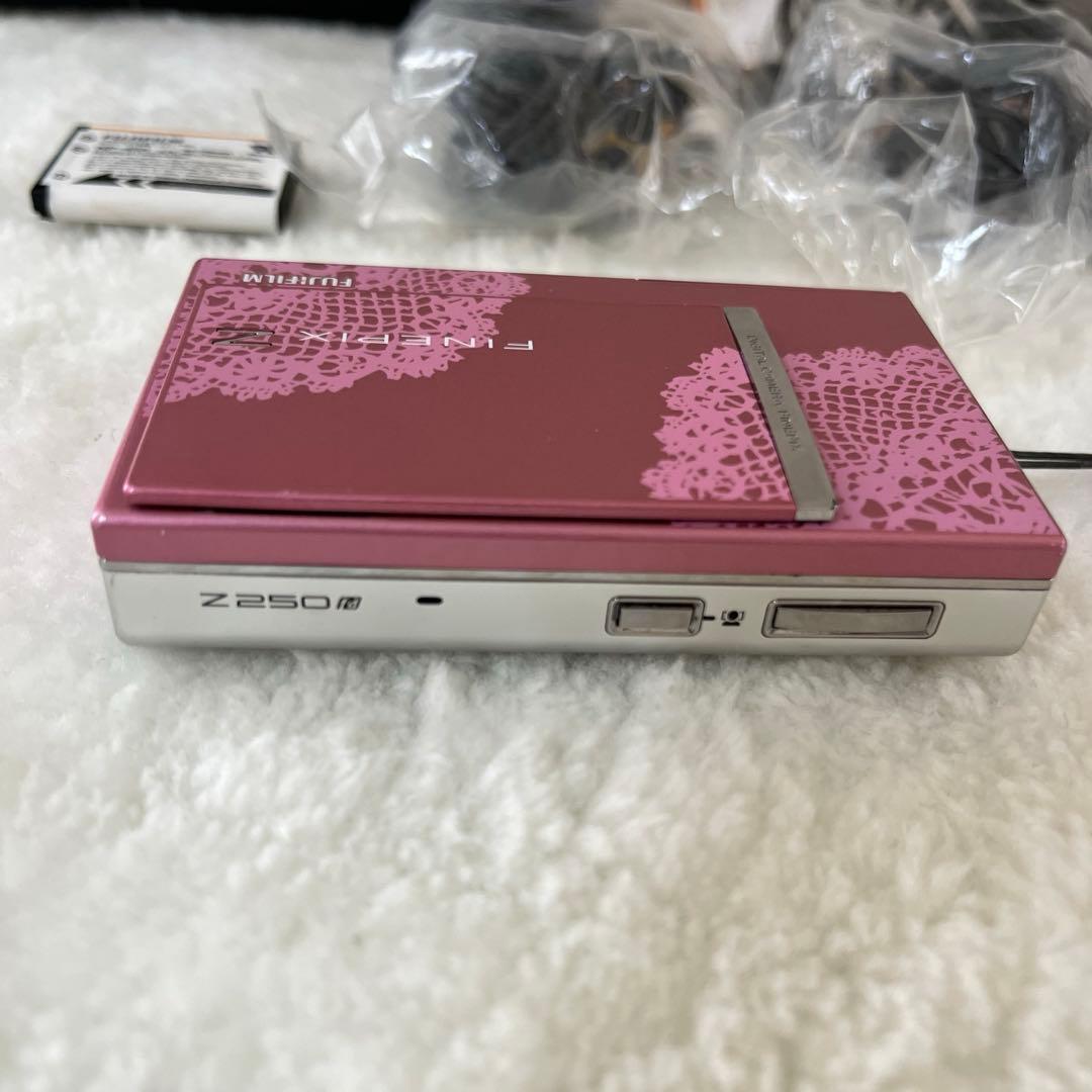 FUJIFILM FINEPIX Z250fd　ピンク