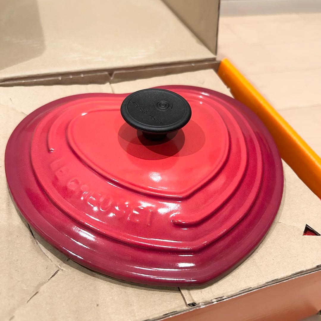 【極美品】LE CREUSET　ココット ダムール チェリーレッド　18cm