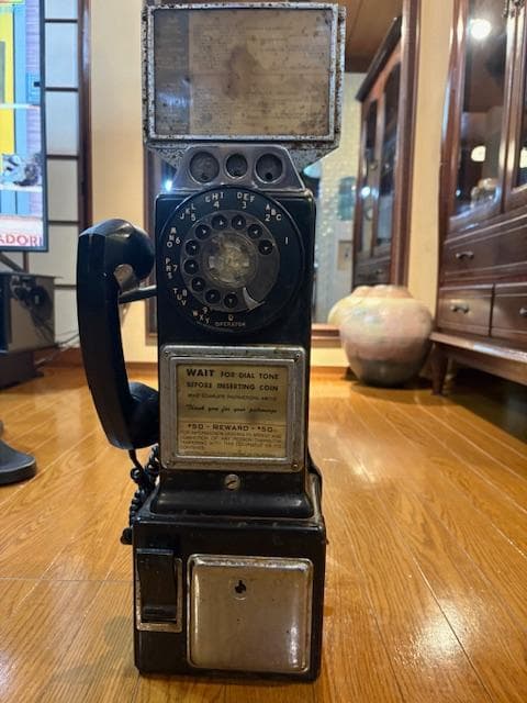 アメリカの公衆電話レトロ