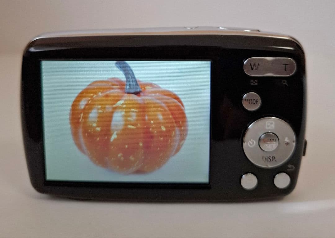 [美品] パナソニック Panasonic LUMIX DMC-S1 コンデジ