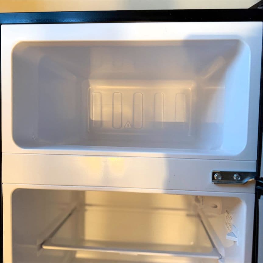 ブラック冷蔵庫 br85A ビックカメラ 2025年製