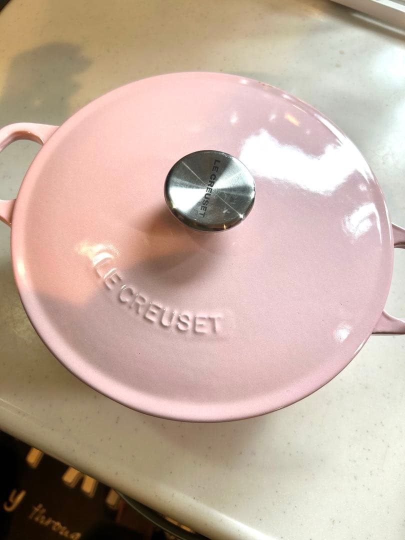 ルクルーゼ　マルミット 22 ピンク