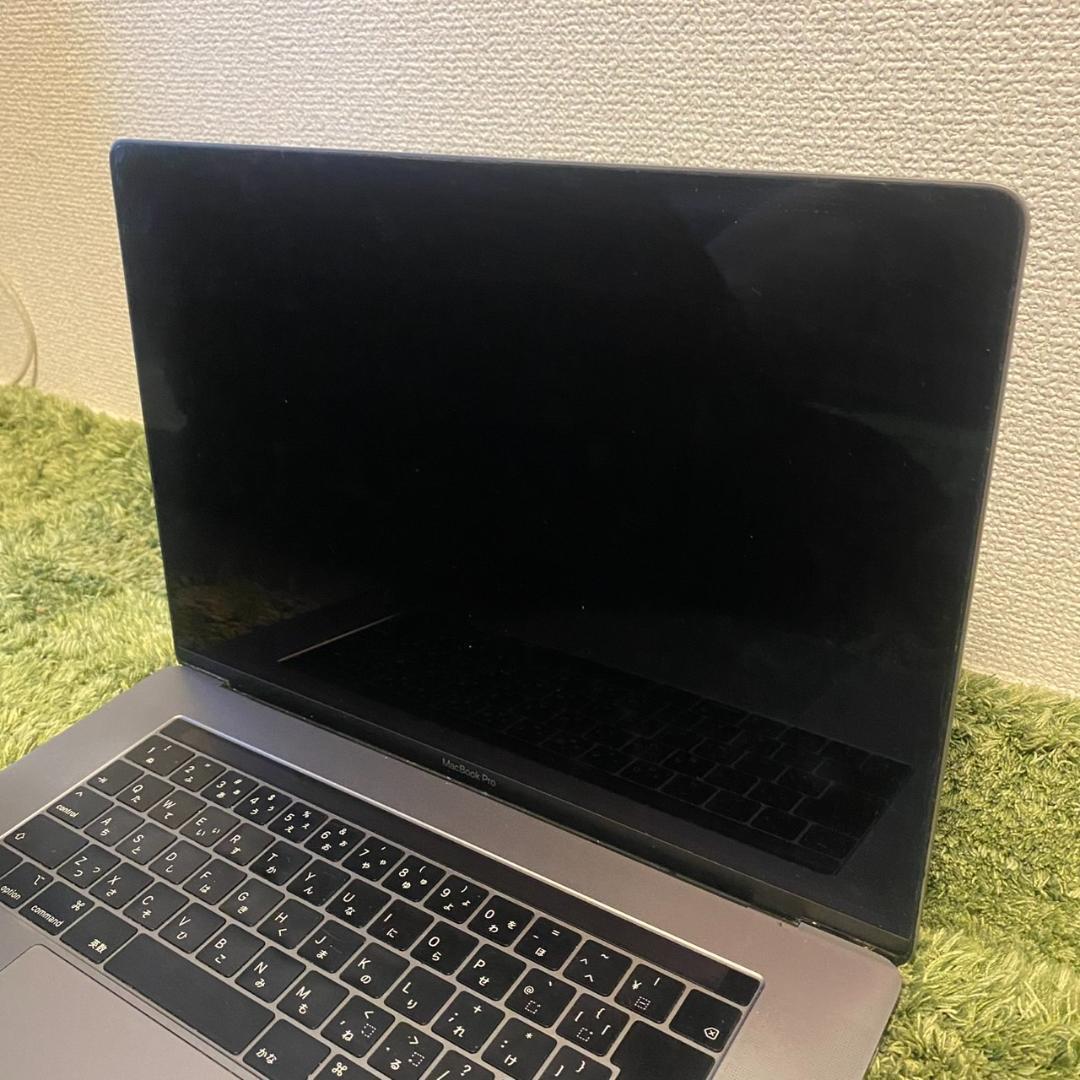 元値30万超 大幅値下げ│MacBookPro15インチ 2019 ※傷あり美品