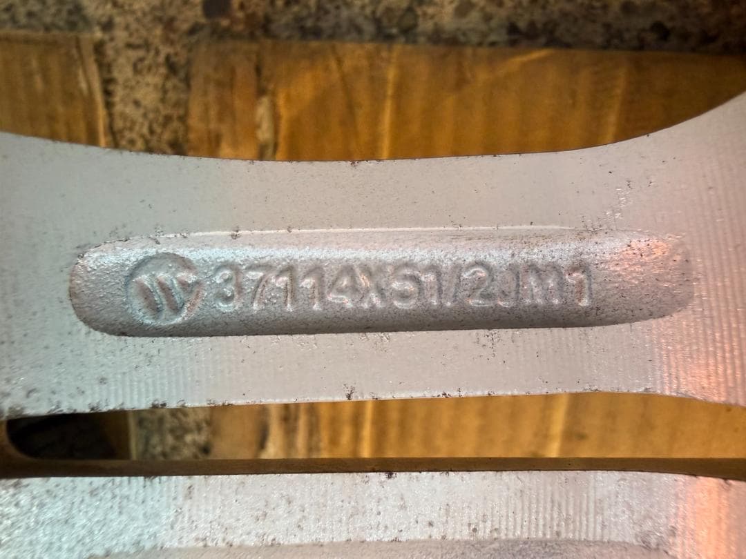 カローラ フリード (4H) ノート スタッドレスセット 185/70R14