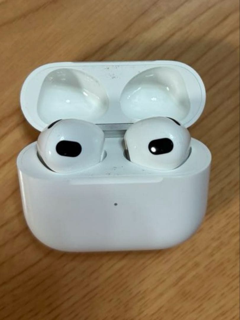 Apple AirPods 第三世代　ホワイト
