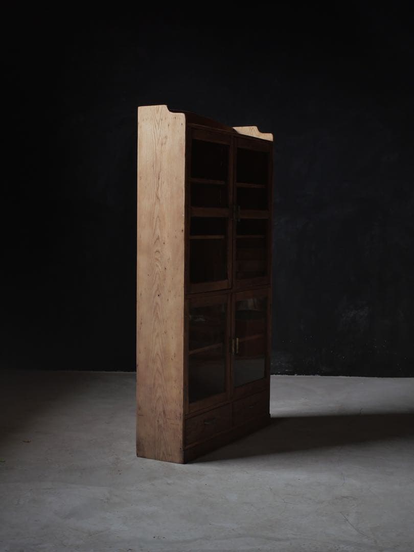 食器棚　収納　本箱　本棚　ガラス戸　棚　古家具　古道具　アンティーク　昭和レトロ