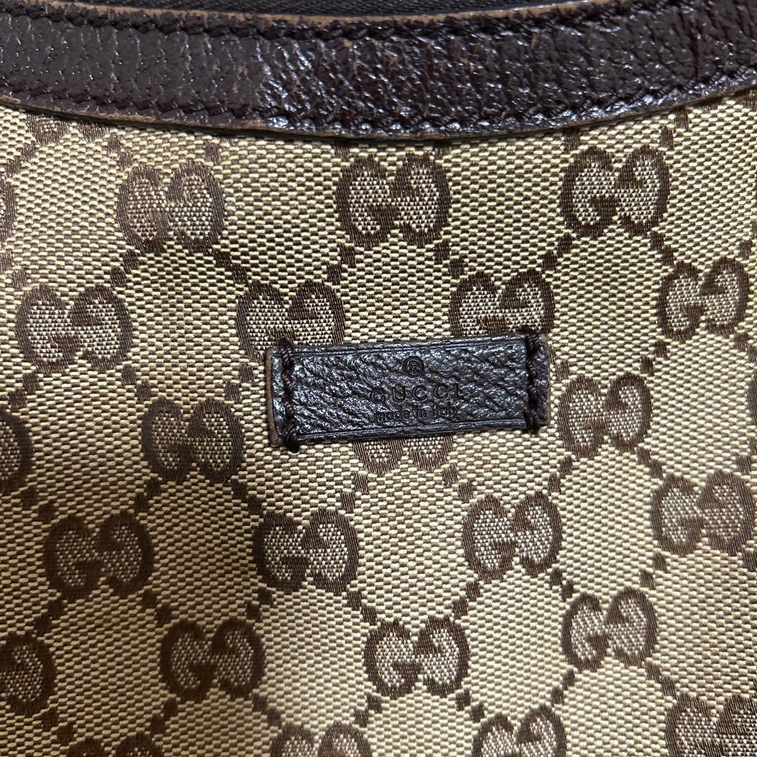 GUCCI シェリーライン　ハーフムーン　ショルダーバッグ181092