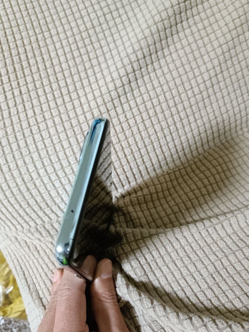 スマートフォン本体 OPPO Reno5 A