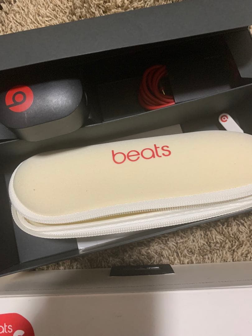 beats pill ホワイト ワイヤレススピーカー