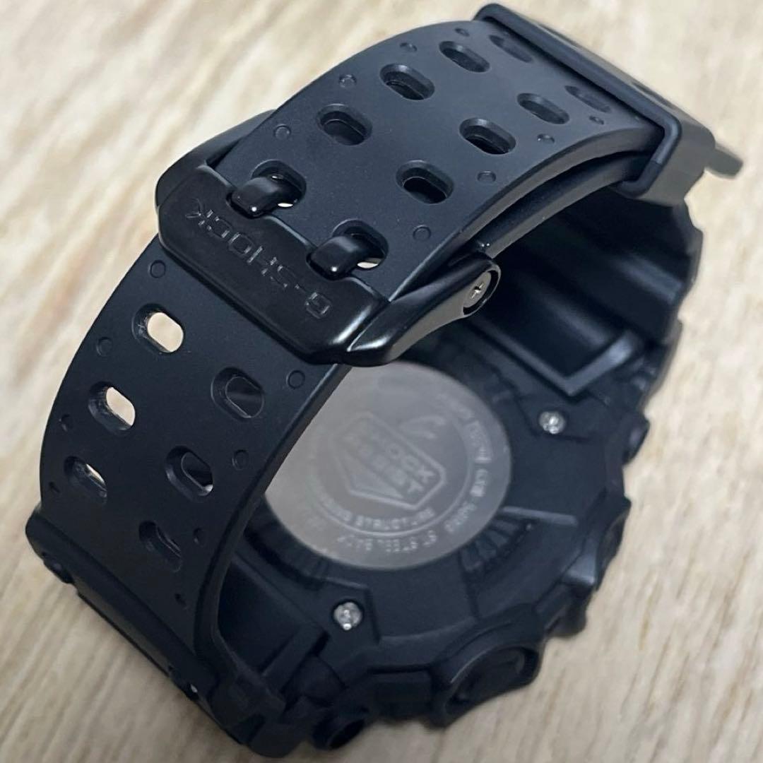 な*る様 【ひたすらゴツい！ビッグフェイスG-SHOCK】GXW-56BB反転液