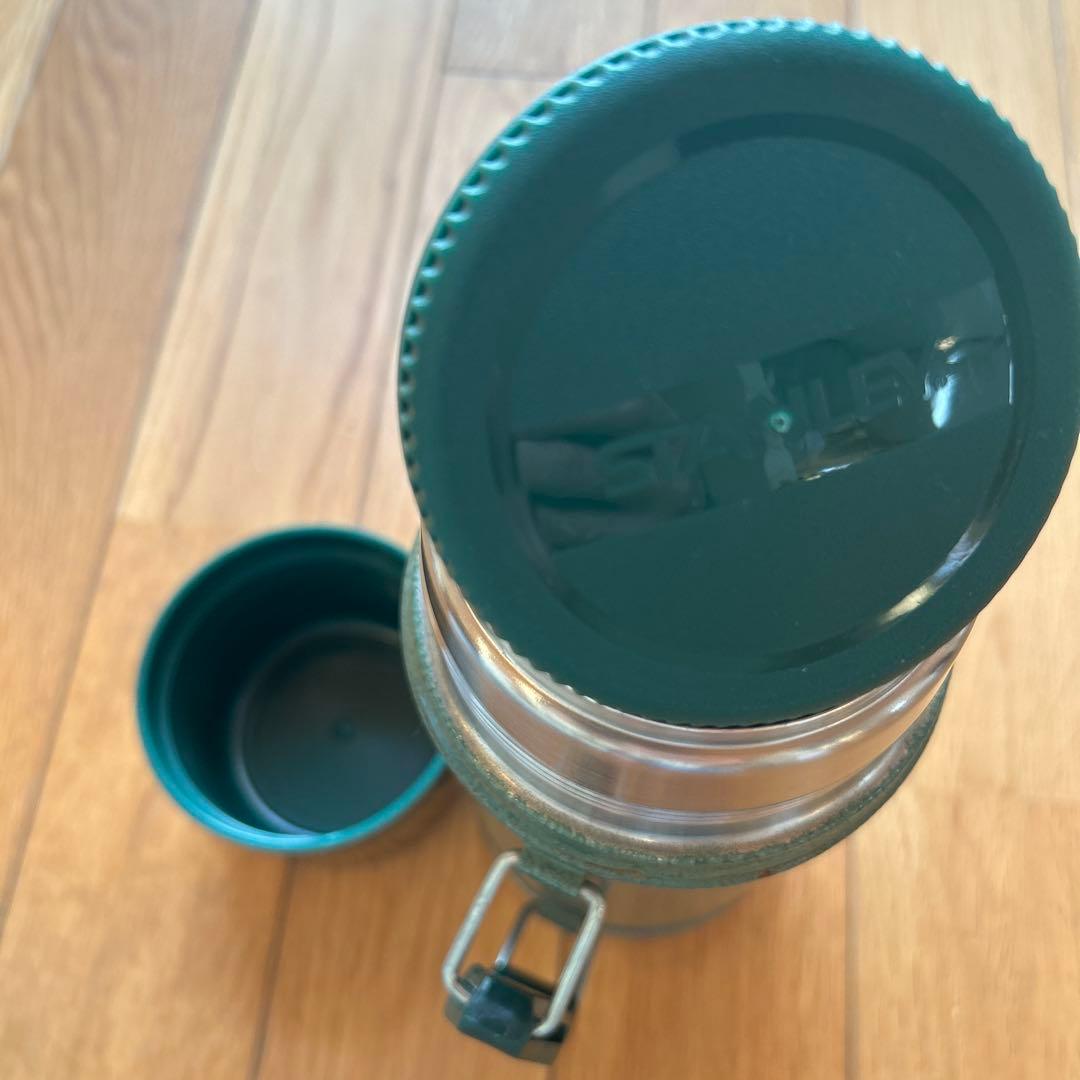 STANLEY スタンレー　Classic グリーン水筒　値下中