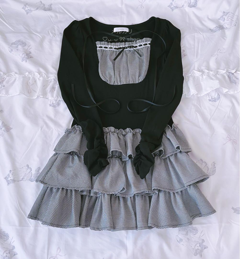 ♡︎pium♡︎୨୧ラウンドフリルティアードリブワンピース ブラック