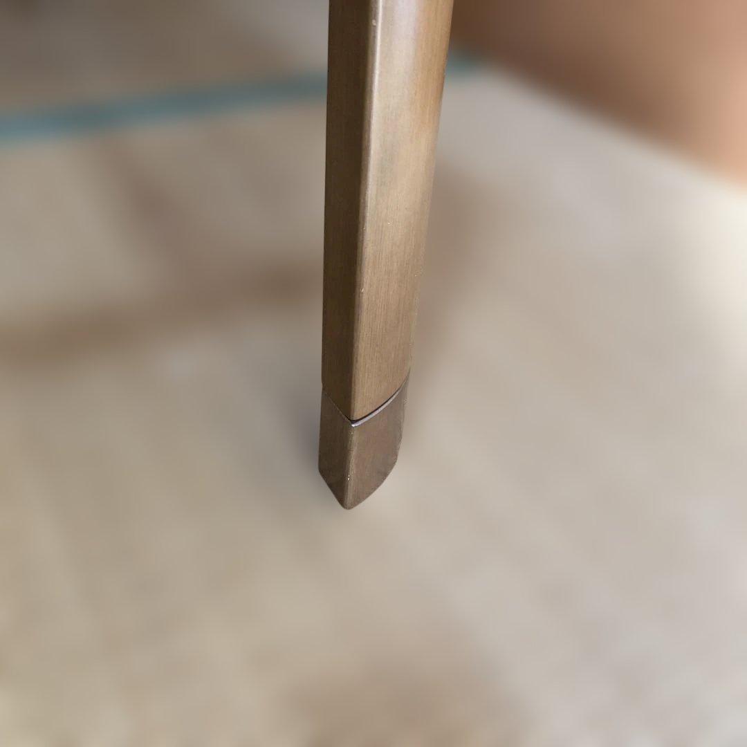 ブラウンの長方形こたつテーブル