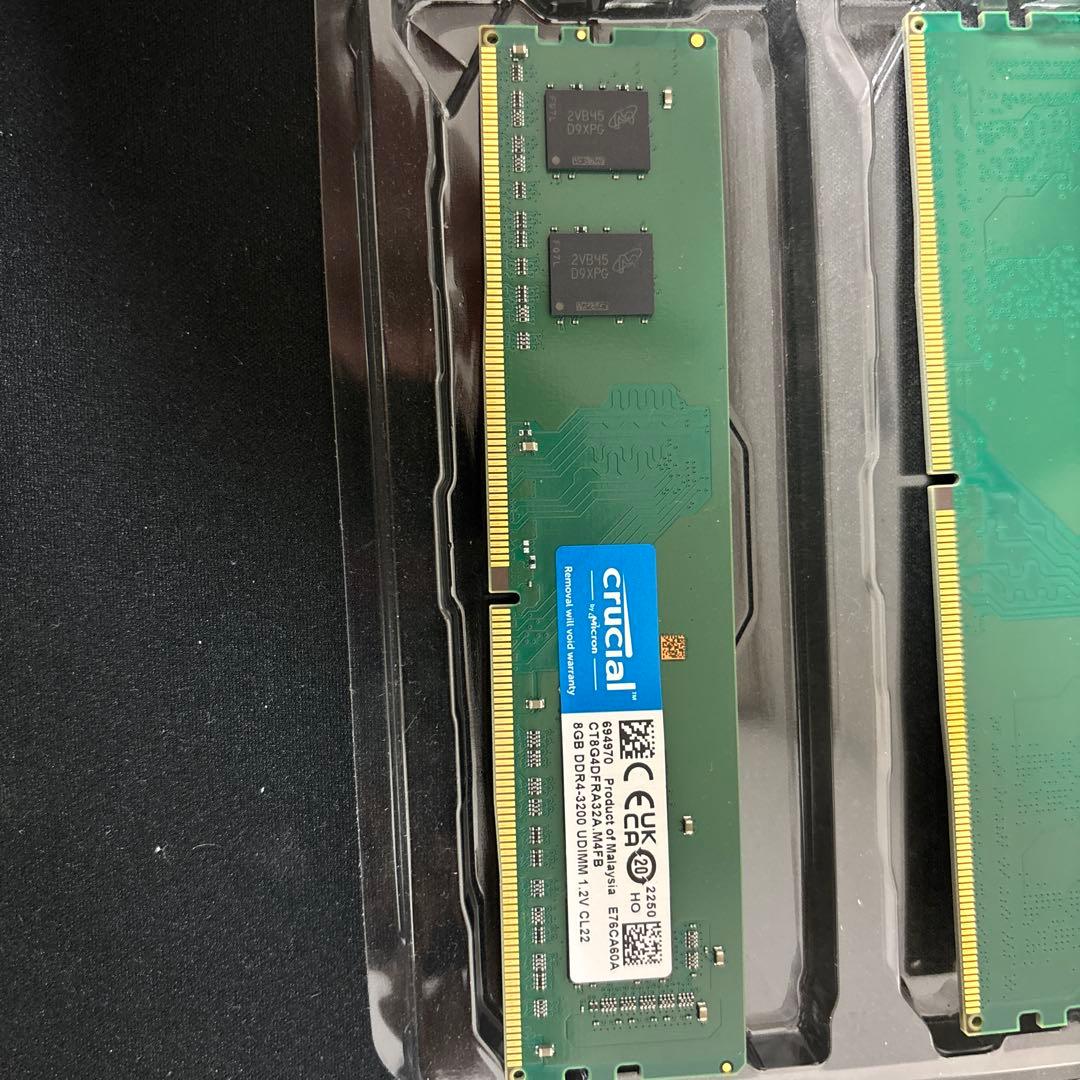 Crucial DDR4 8GB メモリー 2枚セット