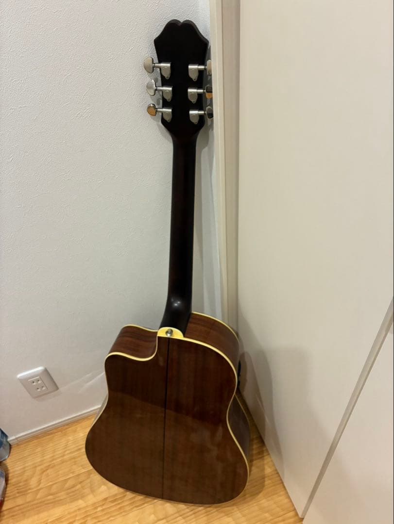 EPIPHONE エレアコ / AJ-220SCE