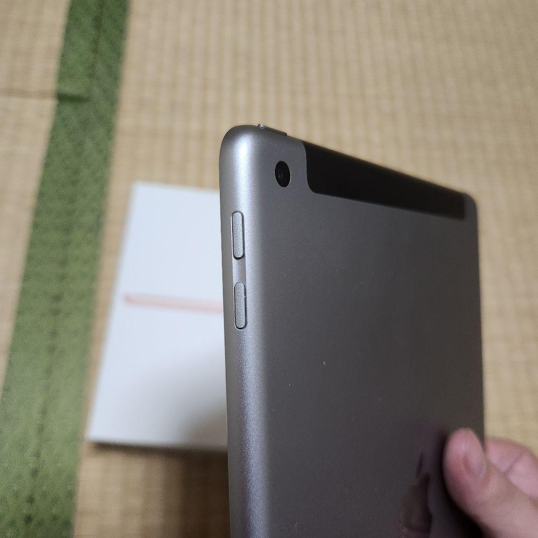 iPad 第６世代 32GB バッテリー容量100%