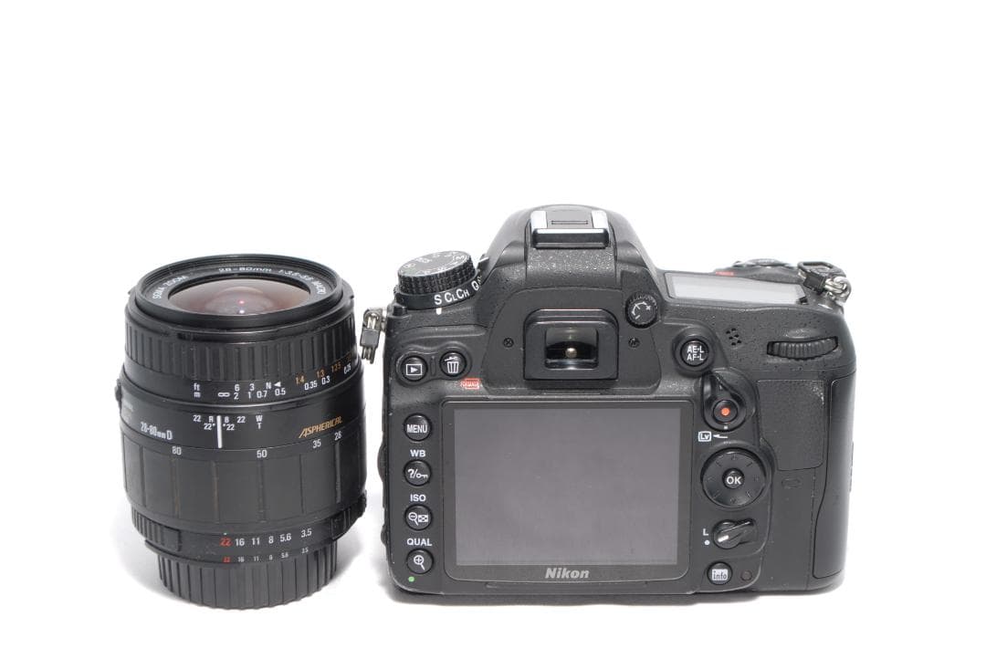 ✨Nikon D7000✨高速連写＆高画質✨カメラデビューに✨一眼レフ