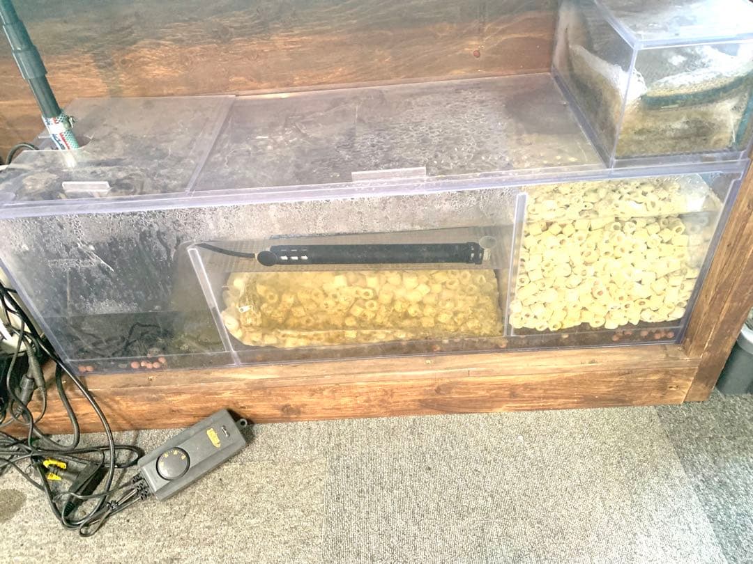 集中濾過水槽 二層式 12部屋 水流調整 エアー付