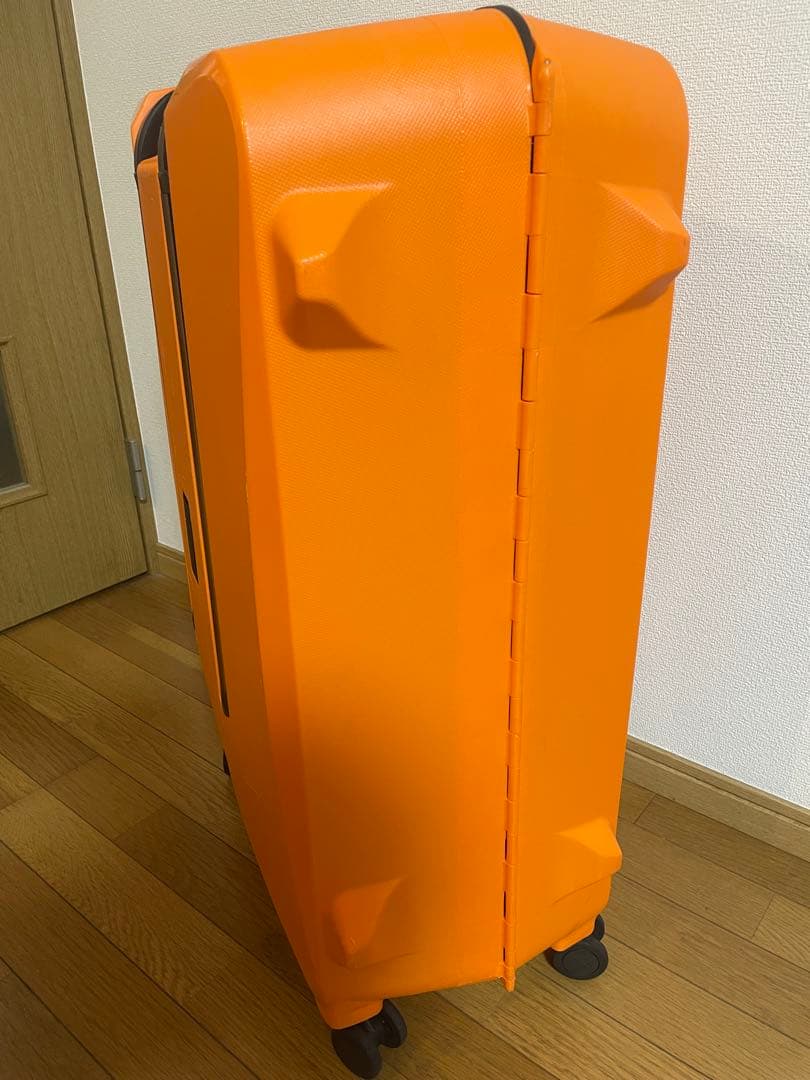 LOJEL VOJA Mサイズ　スーツケース　定価33,000円