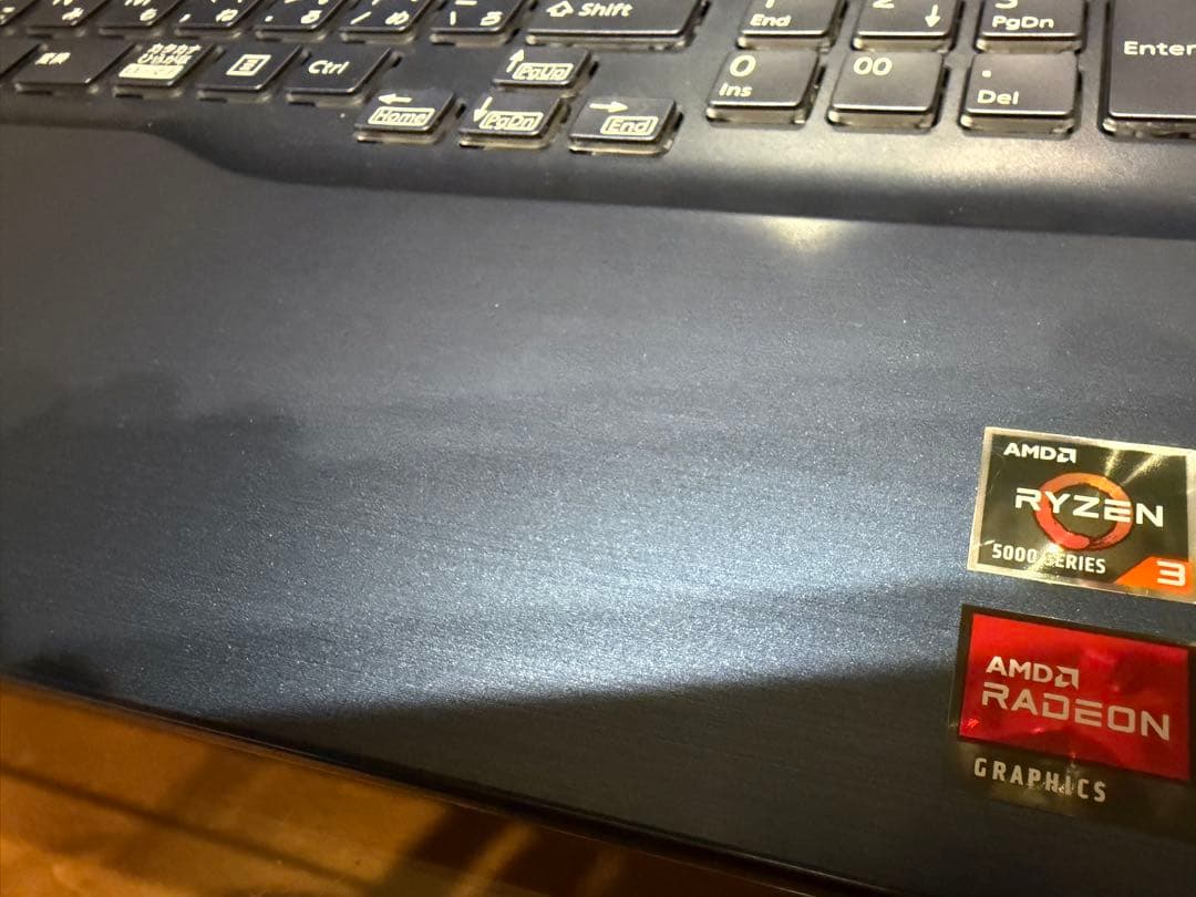 富士通 FMV LIFEBOOK ah43/f3