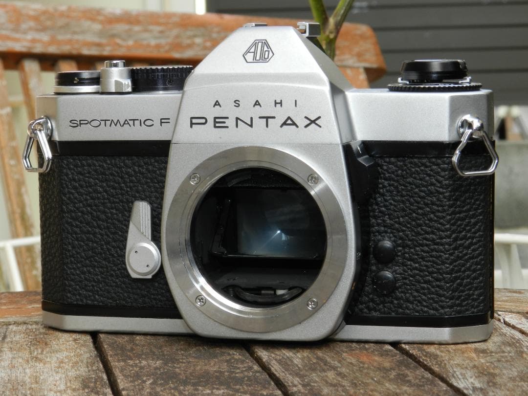 泣き虫　極美品　PENTAX SPOTMATIC F 一眼レフカメラ