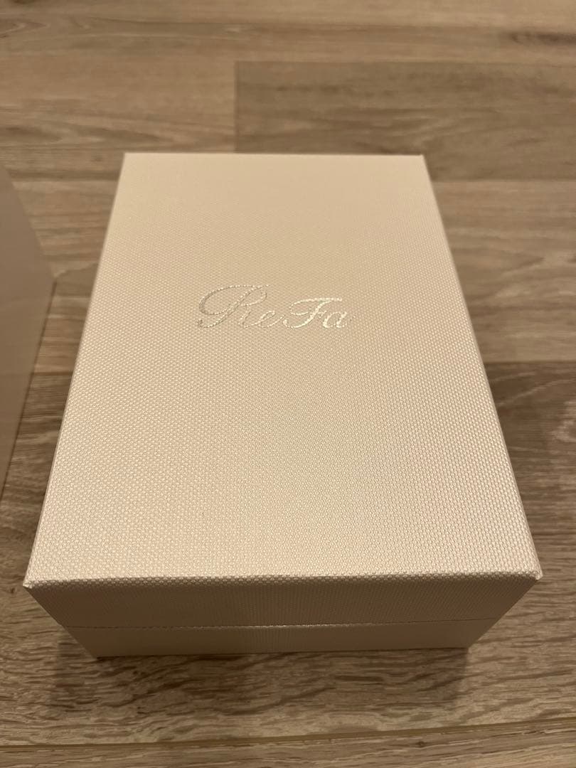 美品　ReFa CARAT RAY FACE MTGリファカラットレイフェイス